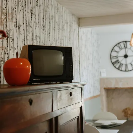 Studio De Plain-pied Avec Jardin