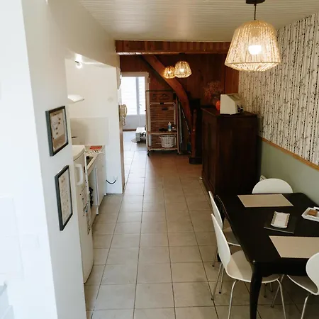 Studio De Plain-pied Avec Jardin Apartamento